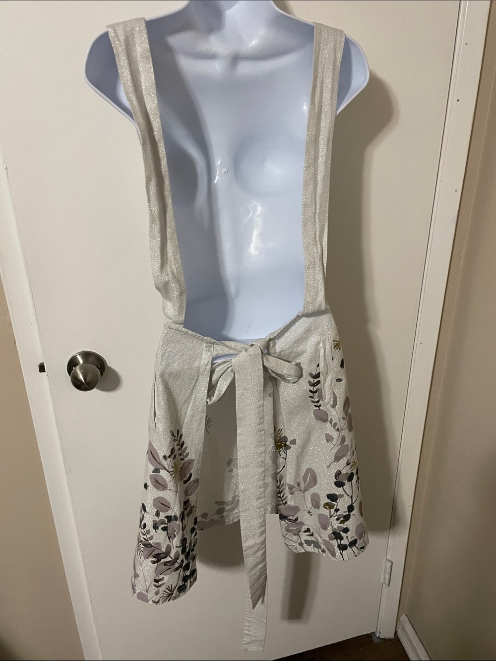Anthropologie Gilded Botony Apron - Picture 5 of 8
